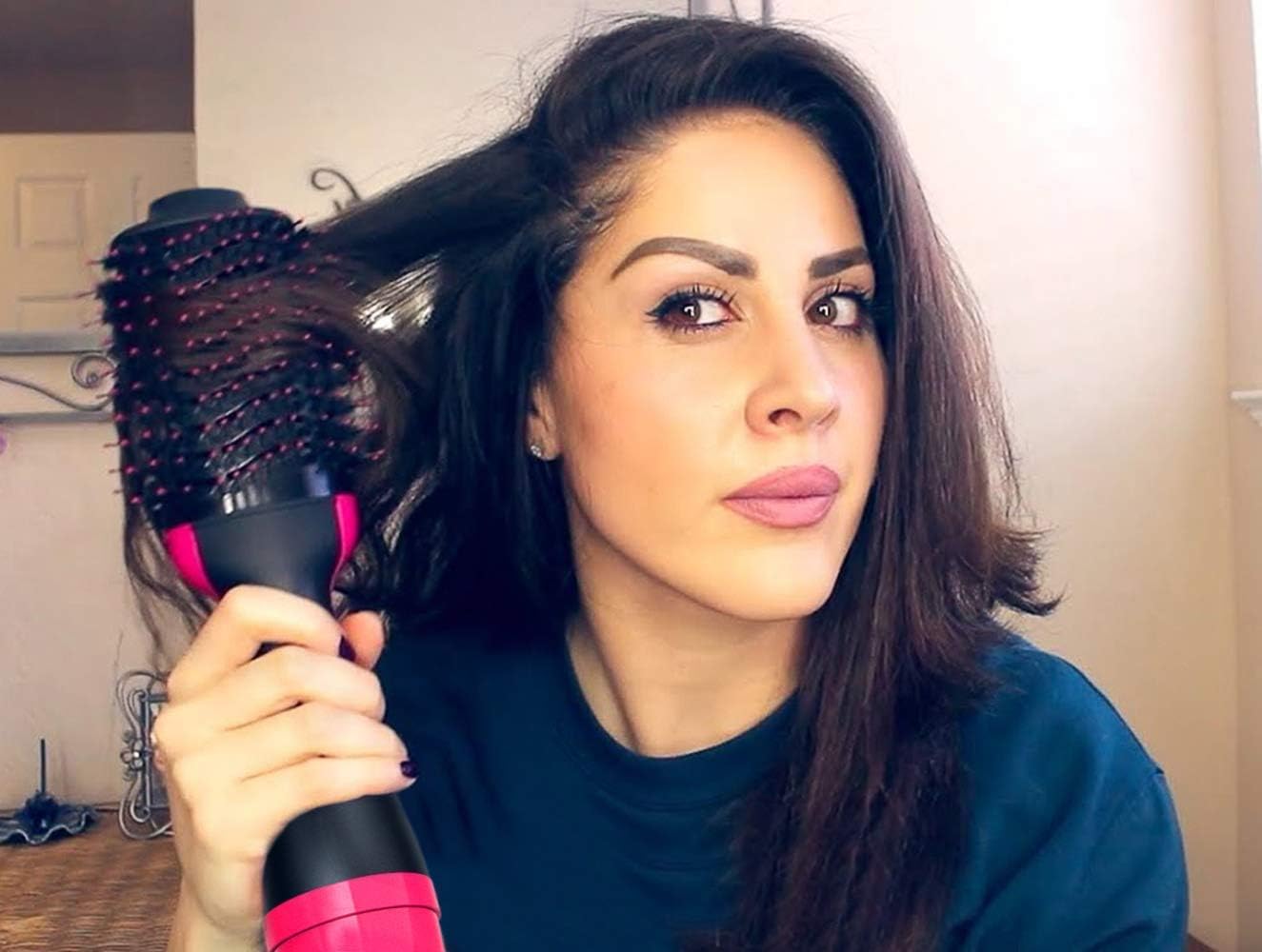 "Cepillo Secador Voluminizador One-Step – ¡Cabello con Volumen y Brillo en un Solo Paso!"